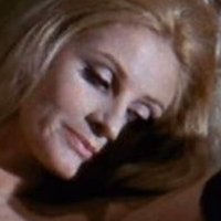Jill Ireland Nue