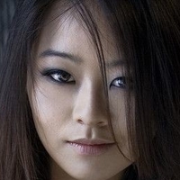 Julia Ling Nue