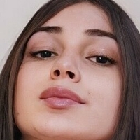 Julia Reis Nue