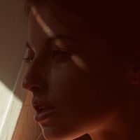 Juliette Alenvers Nue