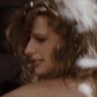 Juliette Cummins Nue