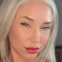 KarenOrlena Nue