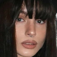 Klaudia Czarny Nue