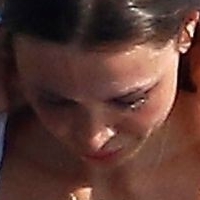 Lara Leito Nue