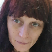 lareinacincuentona Nue