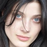 Larissa Hofmann Nue