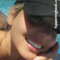 Larissa Lou Nue
