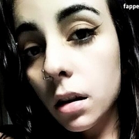 Lary Lacerda Nue