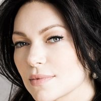 Laura Prepon Nue