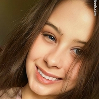 Layla.XX Nue