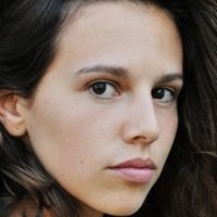 Leonie Tepe Nue