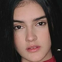 Libby Valentini Nue