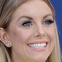 Lindsay Ell Nue