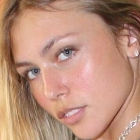 lolagreiner Nue