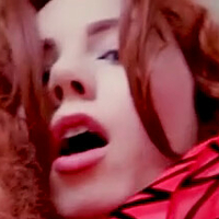Ludella Hahn Nue