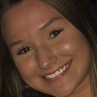 Madeline Poche Nue