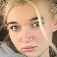 Madi Makoff Nue