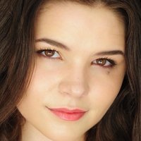 Madison McLaughlin Nue