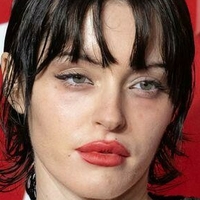 Mathilda Mace Nue
