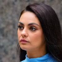 Mila Kunis Nue