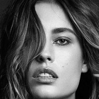 Nadja Bender Nue