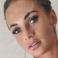 nagy_szandi Nue
