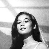 Nancy Kwan Nue
