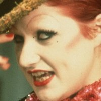 Nell Campbell Nue