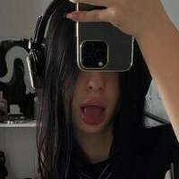 nika_lun Nue