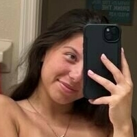 Olivia Paxton Nue