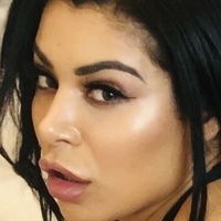 oliviaberzinc Nue