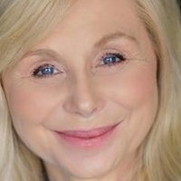 Pamela Bowman Nue
