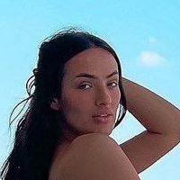 Paulina Ljubas Nue