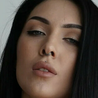 _Poison.lips_ Nue