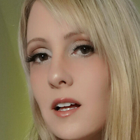 raychul Nue
