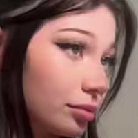 Ren Hollister Nue