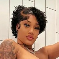 roxiiee96 Nue
