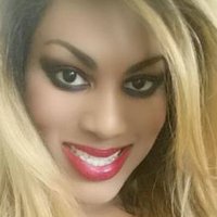 Roxy Wood Nue