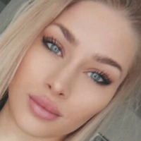 Sandra Peterhoff Nue