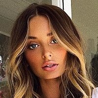 Saskia Jenkins Nue