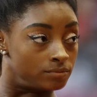 Simone Biles Nue