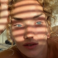 SofiaDark Nue