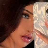 Sylvia Yasmina Nue