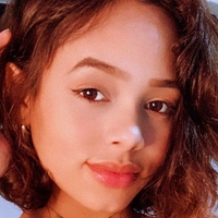 Tauana Muniz Nue