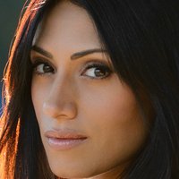 Tehmina Sunny Nue