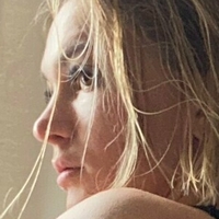 Thais Perreira Nue