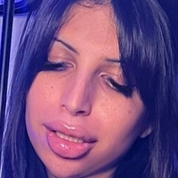 TS Arianna Nue