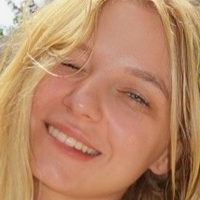 yana_zenina Nue
