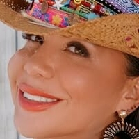 Yoi Elena Medina Nue