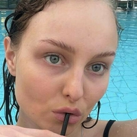 yourene Nue